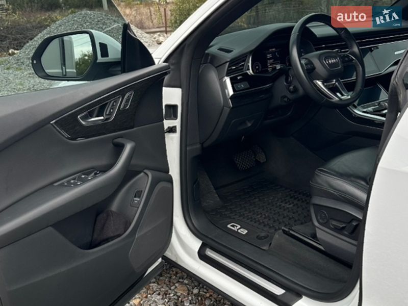 Позашляховик / Кросовер Audi Q8 2018 в Кривому Озері фото 11 Позашляховик / Кросовер Audi Q8 2018 в Кривому Озері