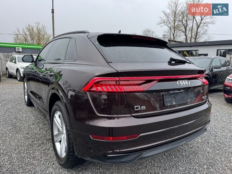 Позашляховик / Кросовер Audi Q8 2019 в Тернополі фото 38 Позашляховик / Кросовер Audi Q8 2019 в Тернополі