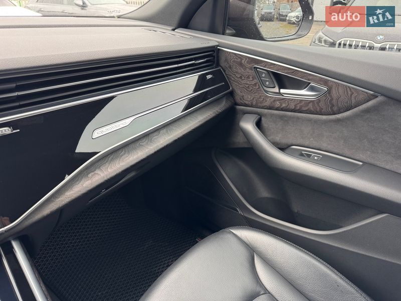 Позашляховик / Кросовер Audi Q8 2019 в Тернополі фото 72 Позашляховик / Кросовер Audi Q8 2019 в Тернополі