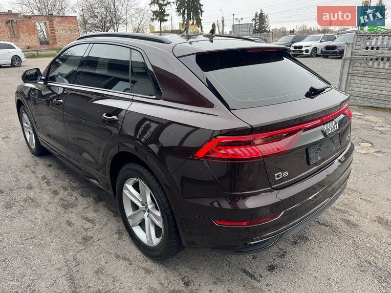 Позашляховик / Кросовер Audi Q8 2019 в Тернополі фото 88 Позашляховик / Кросовер Audi Q8 2019 в Тернополі