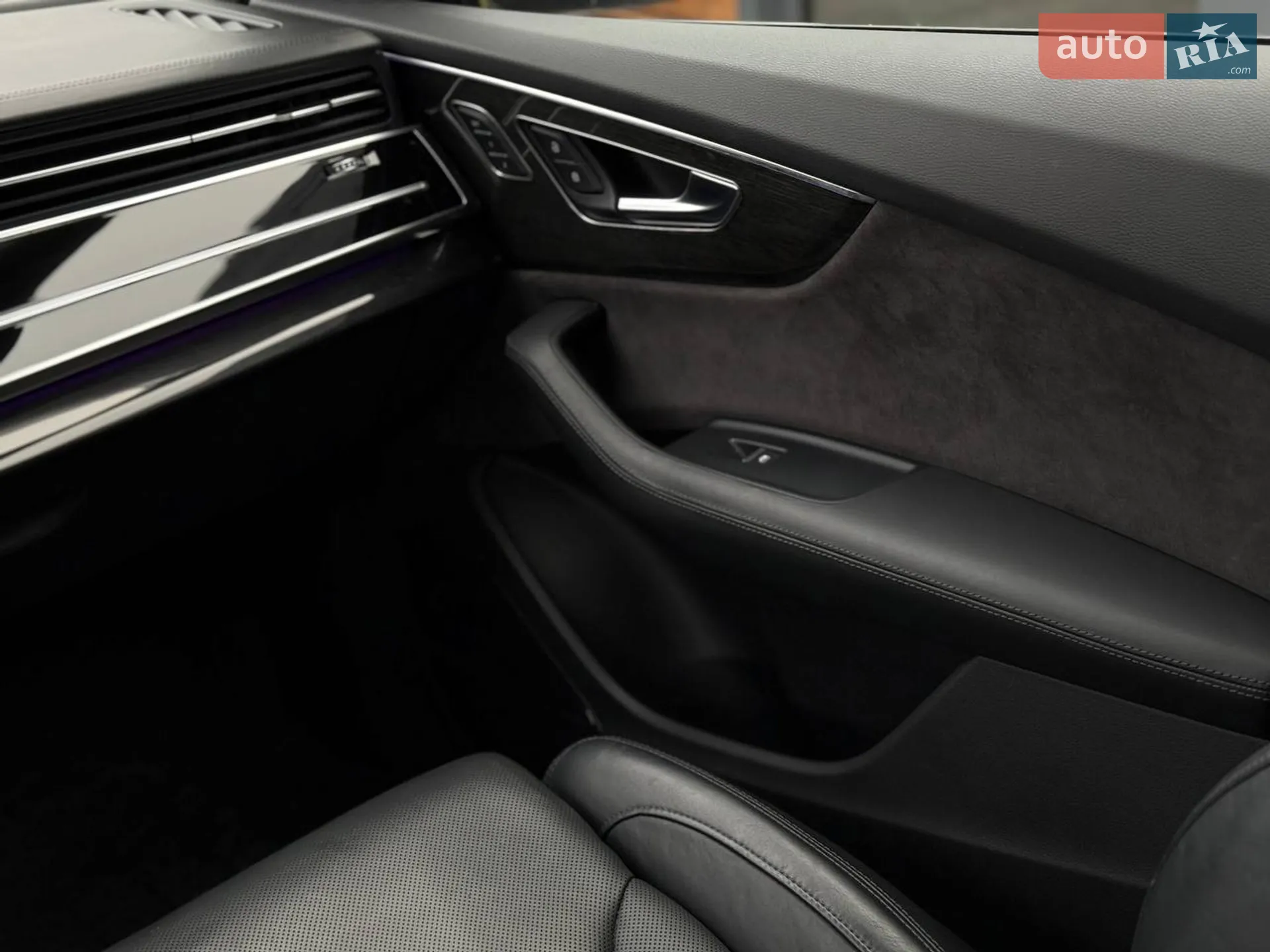2019 Audi Q8 - мініатюра 64