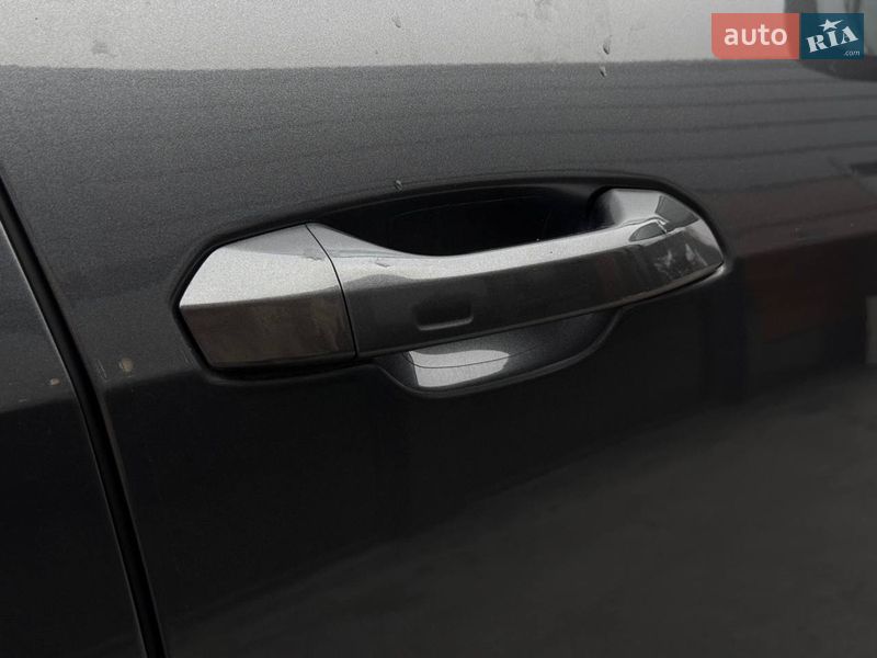 Позашляховик / Кросовер Audi Q8 2019 в Рівному