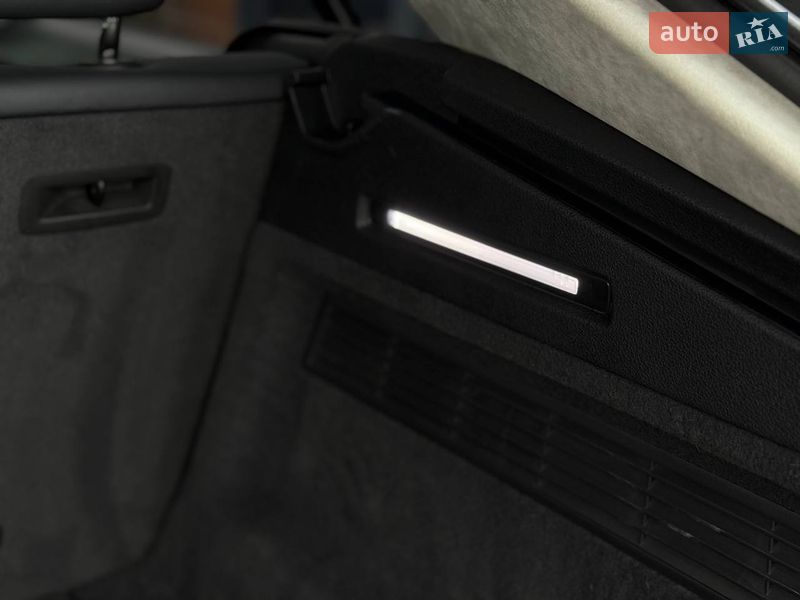 Позашляховик / Кросовер Audi Q8 2019 в Рівному
