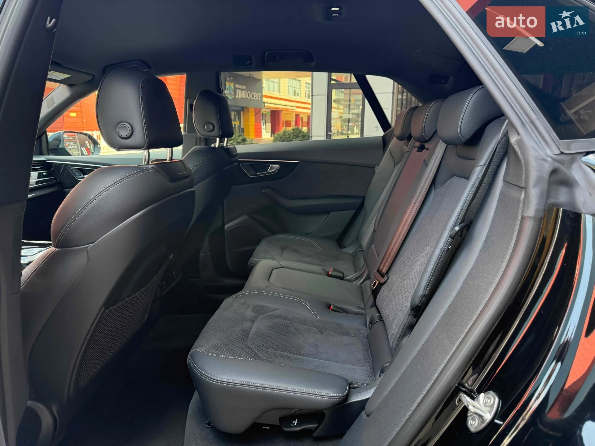 2025 Audi Q8 - мініатюра 41