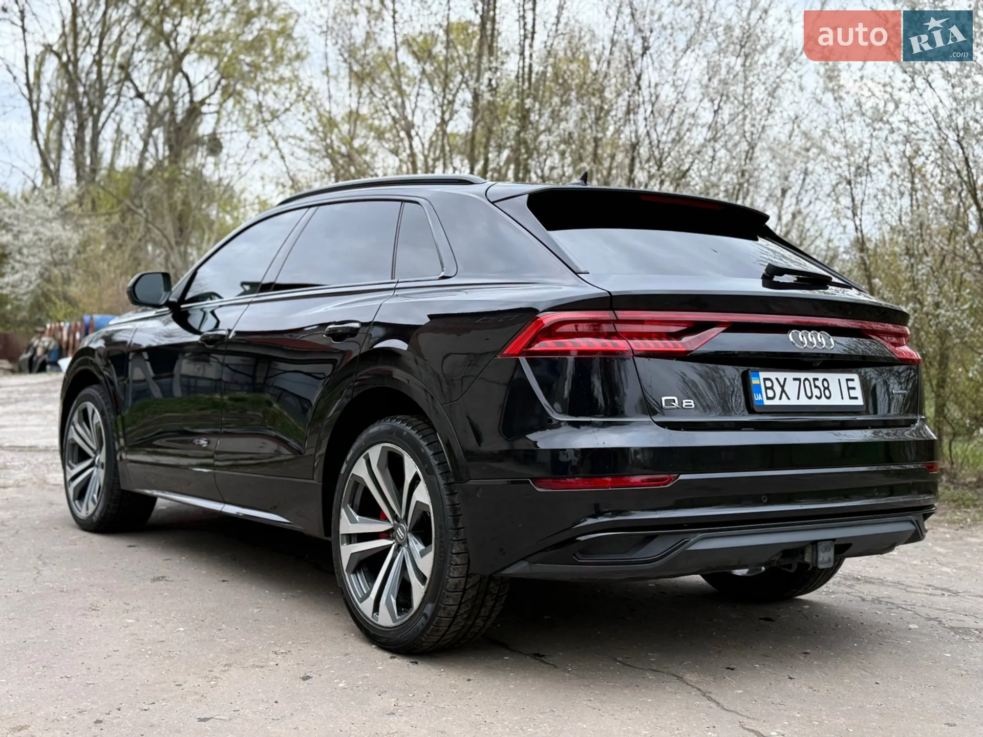 2019 Audi Q8 - мініатюра 4