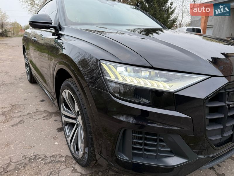 Внедорожник / Кроссовер Audi Q8 2019 в Львове