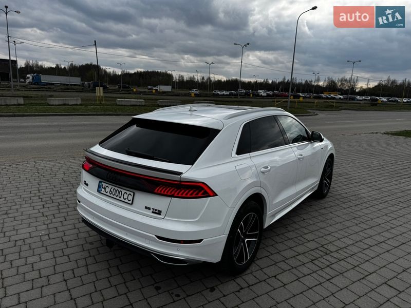 Внедорожник / Кроссовер Audi Q8 2018 в Львове фото 14 Внедорожник / Кроссовер Audi Q8 2018 в Львове