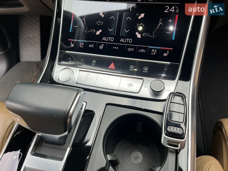 Позашляховик / Кросовер Audi Q8 2019 в Ковелі