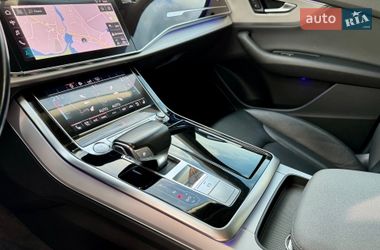 Внедорожник / Кроссовер Audi Q8 2018 в Киеве