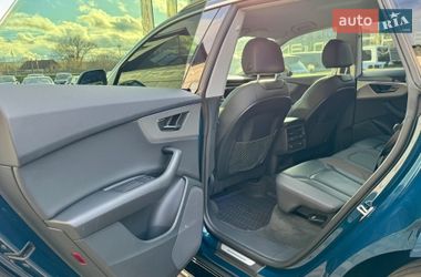 Внедорожник / Кроссовер Audi Q8 2018 в Киеве