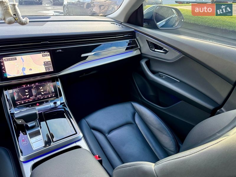 Внедорожник / Кроссовер Audi Q8 2018 в Киеве