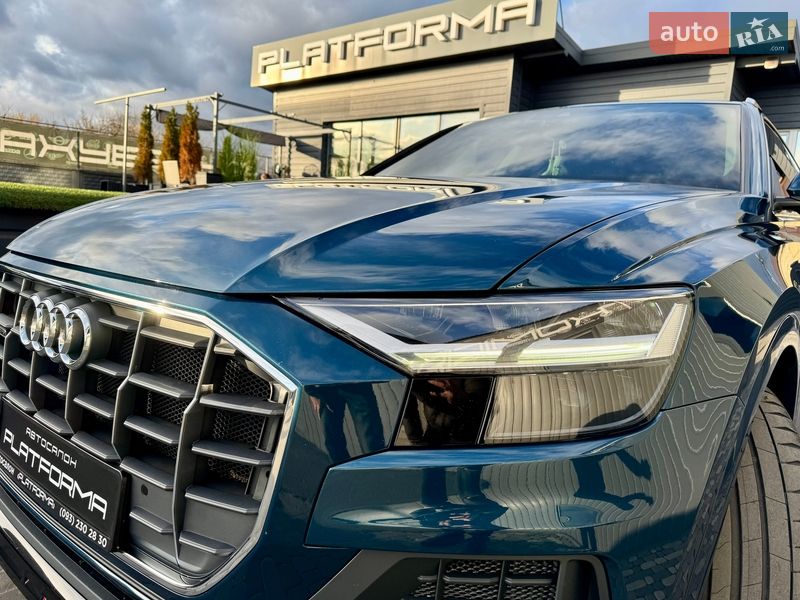 Внедорожник / Кроссовер Audi Q8 2018 в Киеве