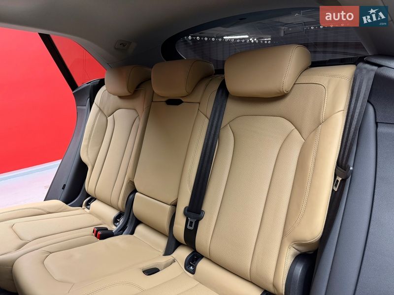 Внедорожник / Кроссовер Audi Q8 2019 в Киеве фото 44 Внедорожник / Кроссовер Audi Q8 2019 в Киеве
