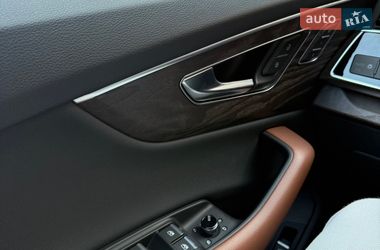 Позашляховик / Кросовер Audi Q8 2020 в Чернівцях фото 17 Позашляховик / Кросовер Audi Q8 2020 в Чернівцях