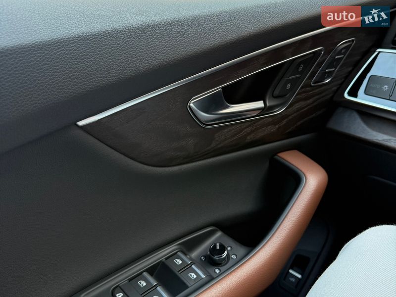 Позашляховик / Кросовер Audi Q8 2020 в Чернівцях фото 17 Позашляховик / Кросовер Audi Q8 2020 в Чернівцях