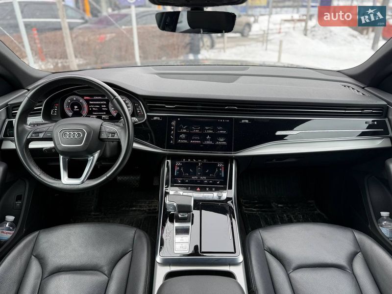 Позашляховик / Кросовер Audi Q8 2021 в Києві фото 25 Позашляховик / Кросовер Audi Q8 2021 в Києві