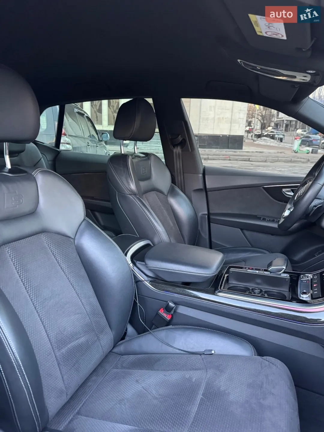 2020 Audi Q8 - мініатюра 6