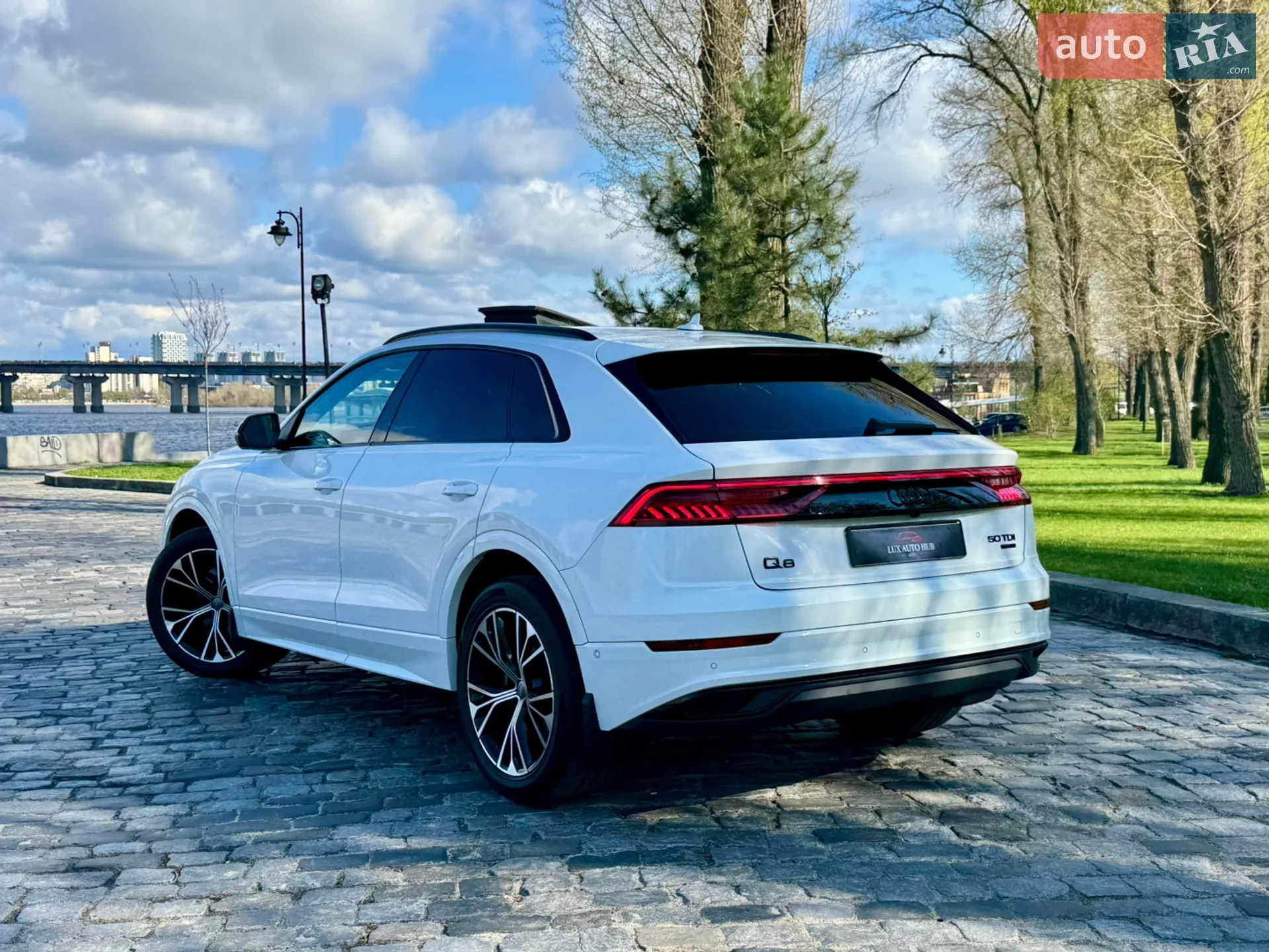 2019 Audi Q8 - мініатюра 163