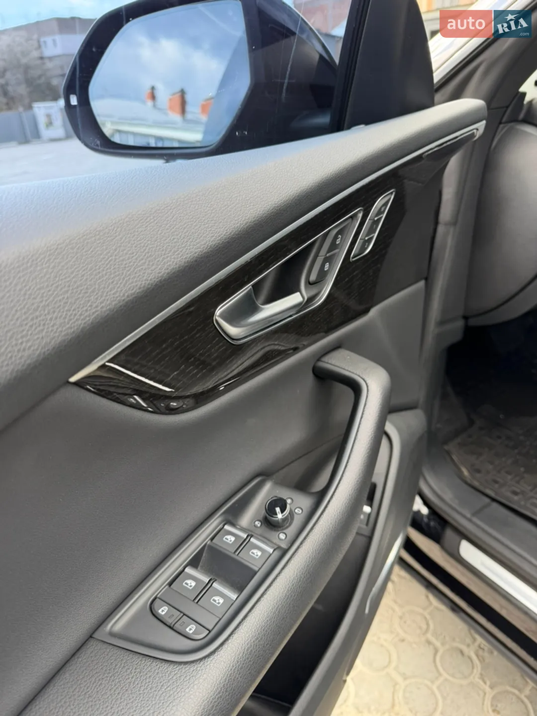 2018 Audi Q8 - мініатюра 27