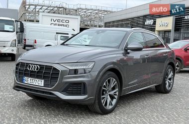 Позашляховик / Кросовер Audi Q8 2020 в Дніпрі