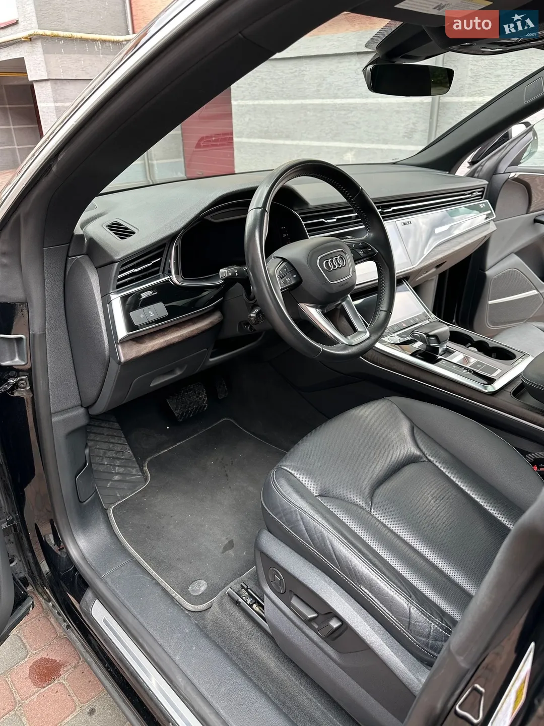 2019 Audi Q8 - мініатюра 18
