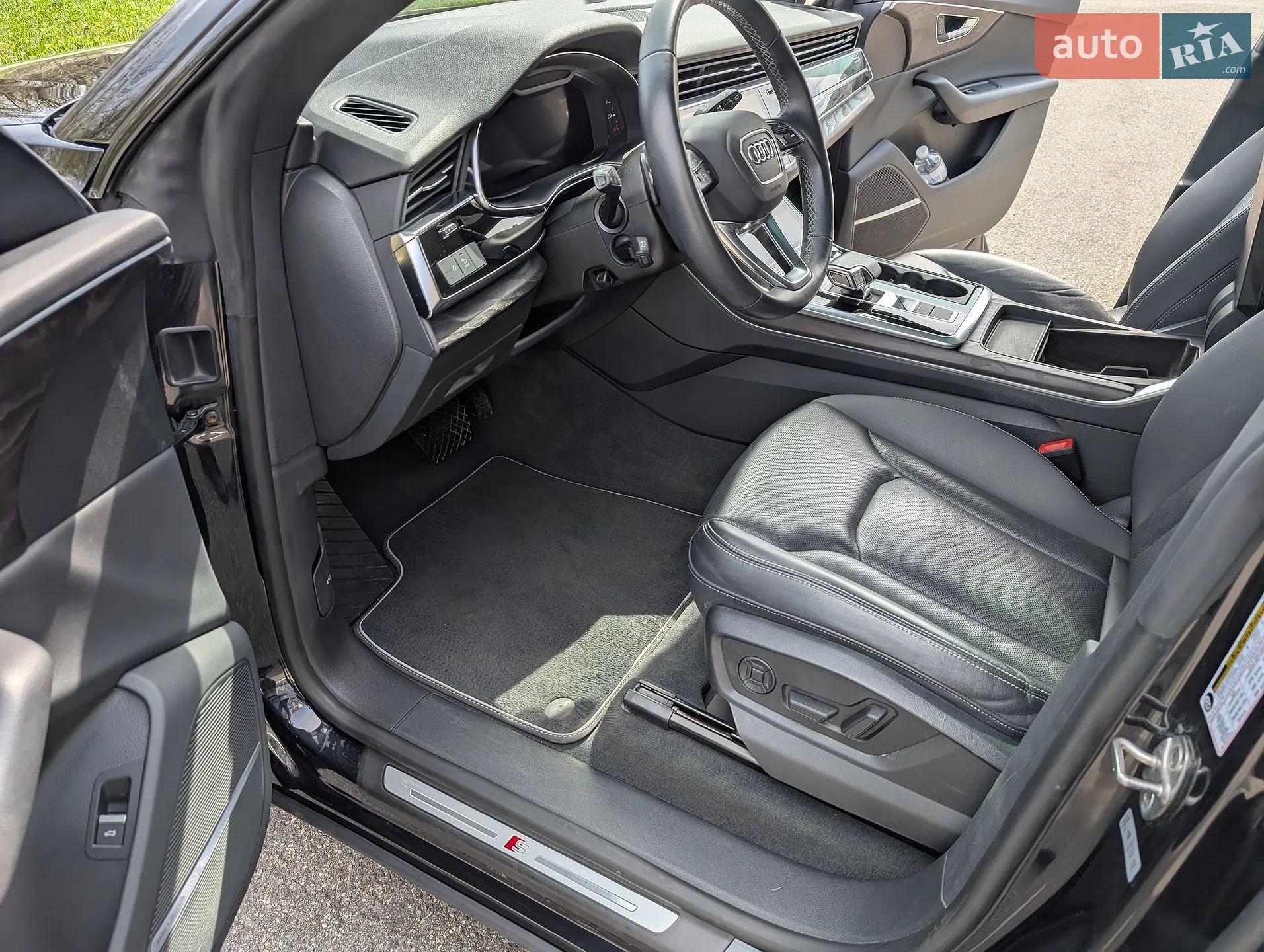 2020 Audi Q8 - мініатюра 46