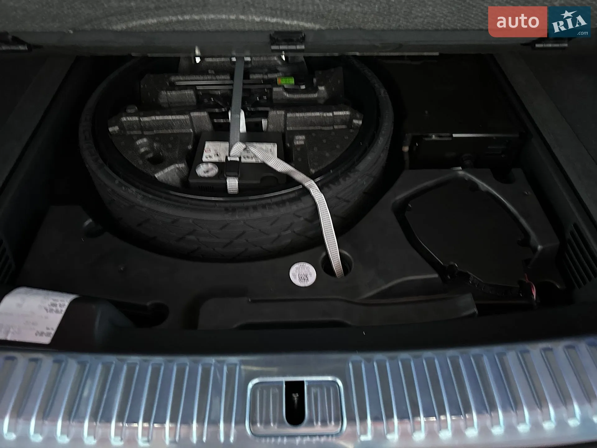 2021 Audi Q8 - мініатюра 9