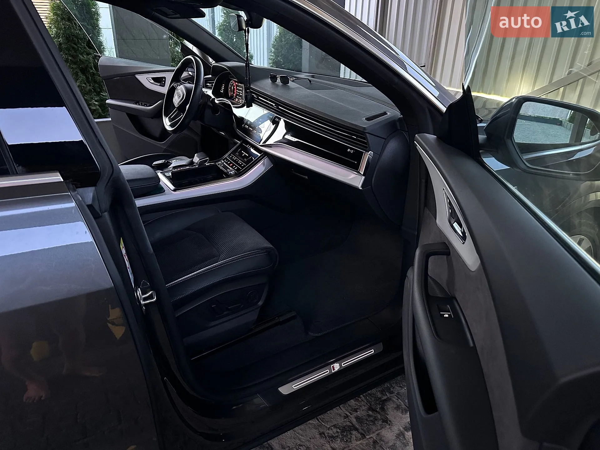 2021 Audi Q8 - мініатюра 13
