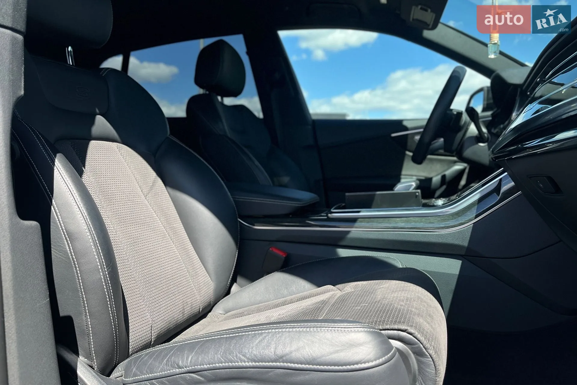 2021 Audi Q8 - мініатюра 27