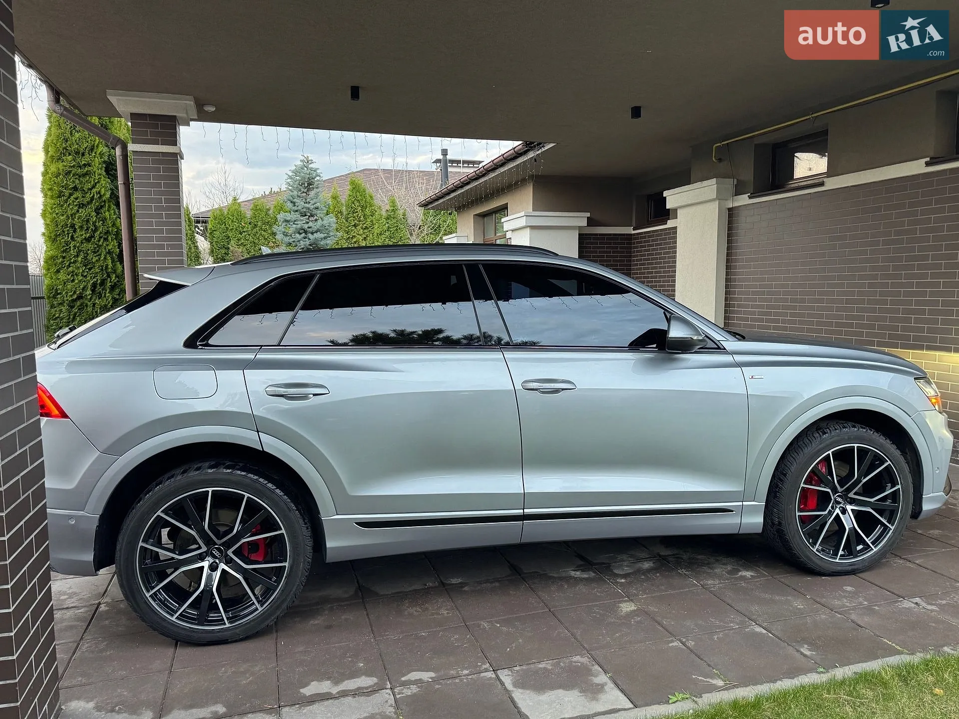 2019 Audi Q8 - мініатюра 9