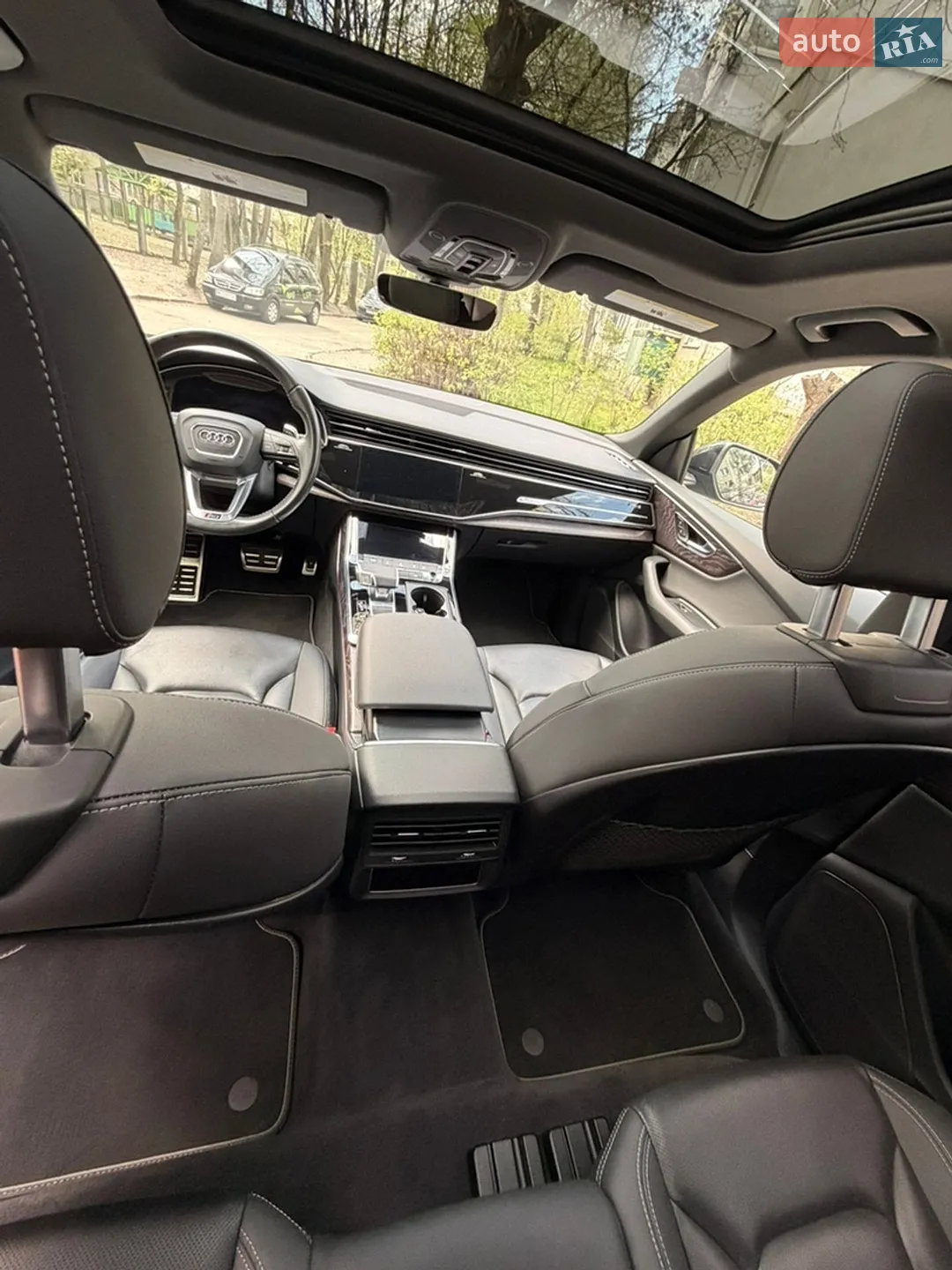 2019 Audi Q8 - мініатюра 9