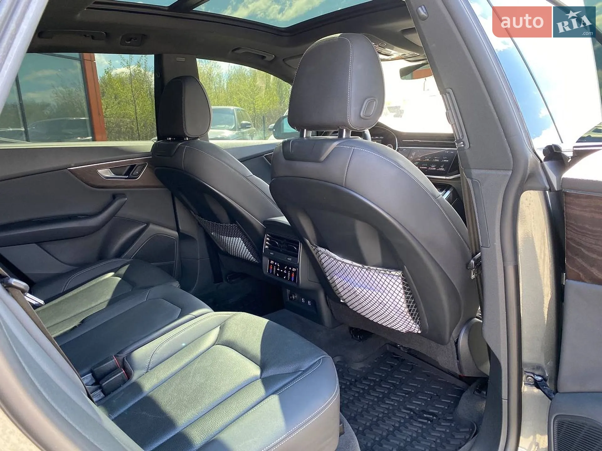 2020 Audi Q8 - мініатюра 28