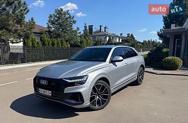 Позашляховик / Кросовер Audi Q8 2019 в Києві