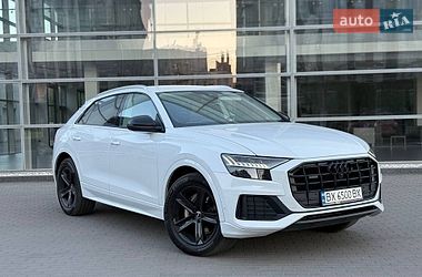 Позашляховик / Кросовер Audi Q8 2020 в Хмельницькому