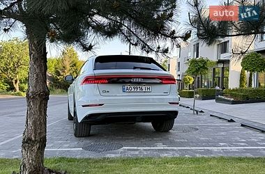 Внедорожник / Кроссовер Audi Q8 2018 в Ужгороде