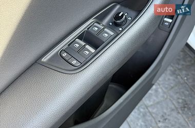 Внедорожник / Кроссовер Audi Q8 2018 в Ужгороде