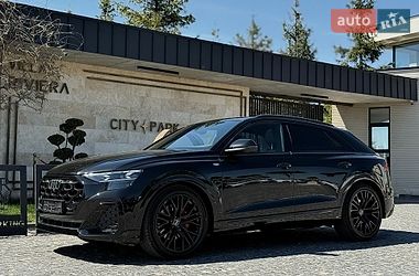 Внедорожник / Кроссовер Audi Q8 2025 в Львове