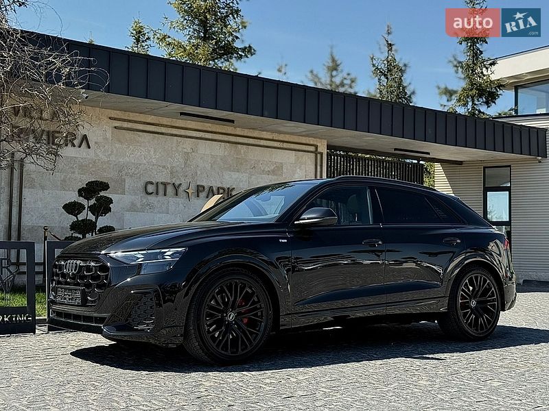 Внедорожник / Кроссовер Audi Q8 2025 в Львове