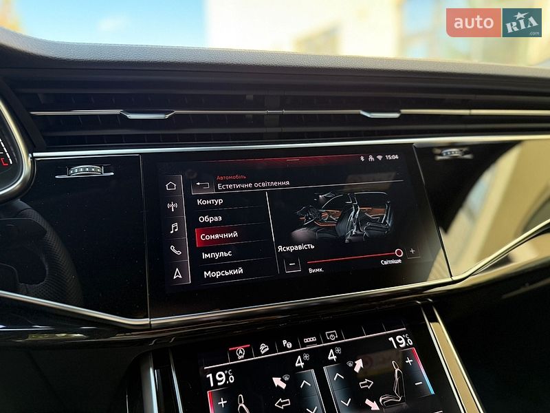 Внедорожник / Кроссовер Audi Q8 2025 в Львове