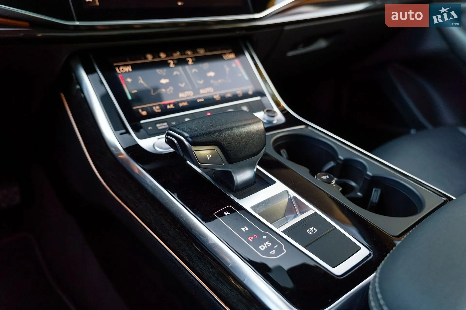 2018 Audi Q8 - мініатюра 56