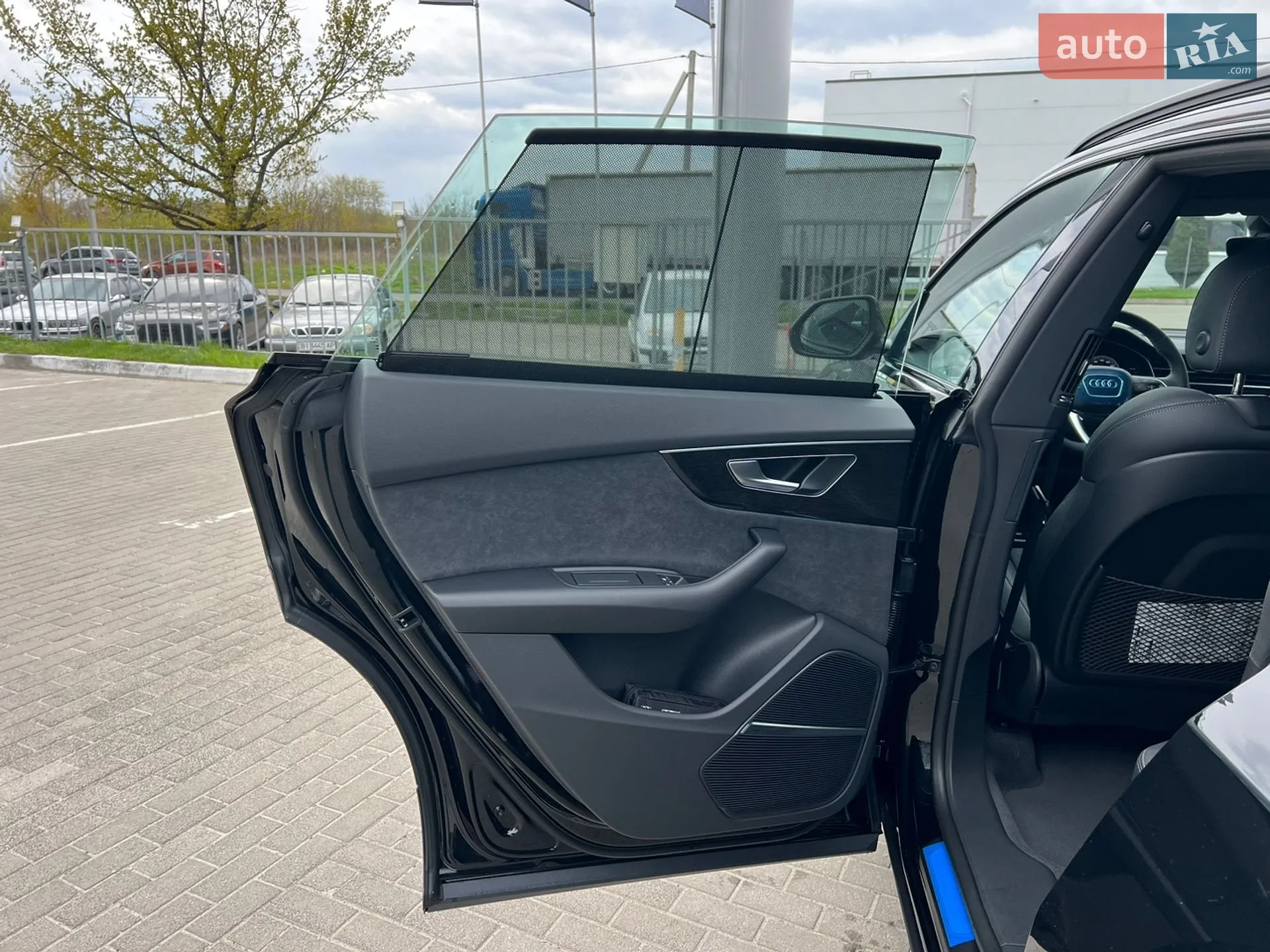 2026 Audi Q8 - мініатюра 30