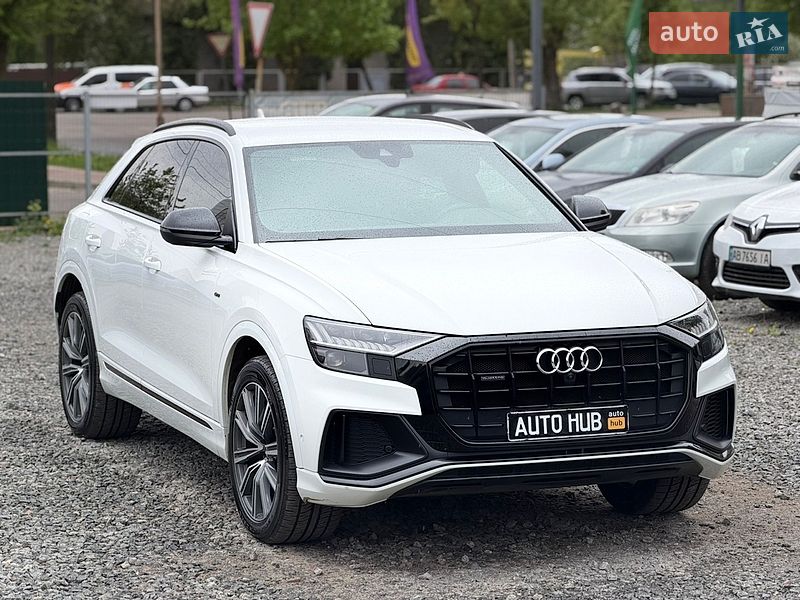 Внедорожник / Кроссовер Audi Q8 2019 в Бердичеве
