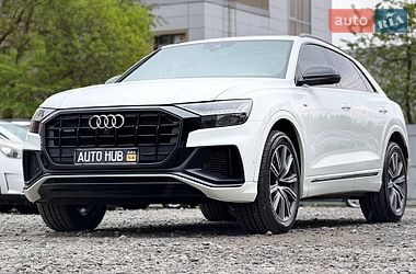 Внедорожник / Кроссовер Audi Q8 2019 в Бердичеве