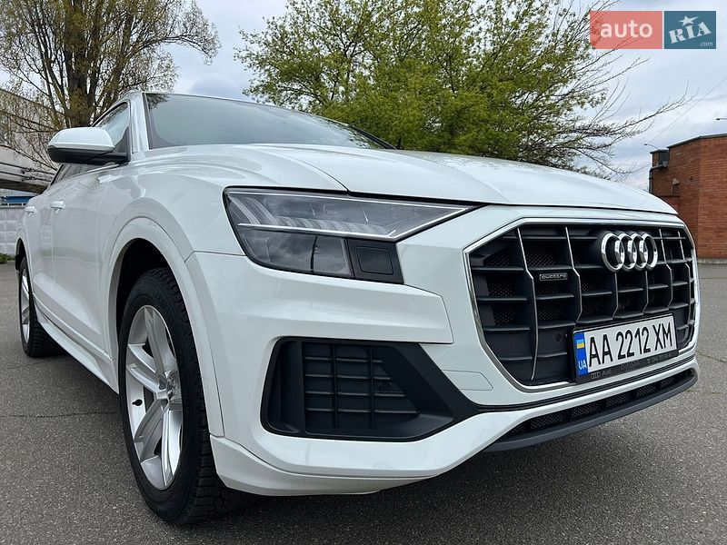 Audi Q8 2019