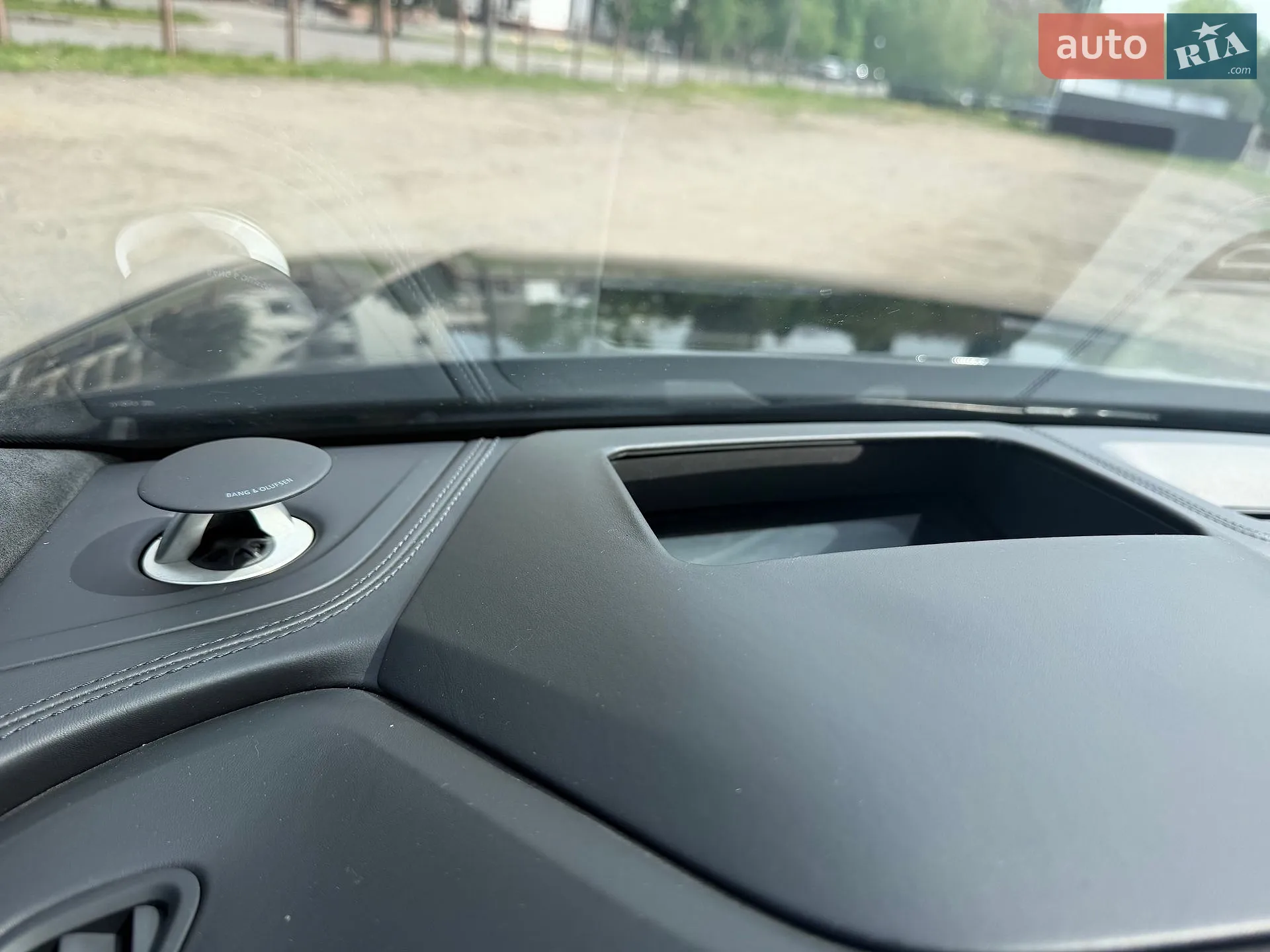 2020 Audi Q8 - мініатюра 13