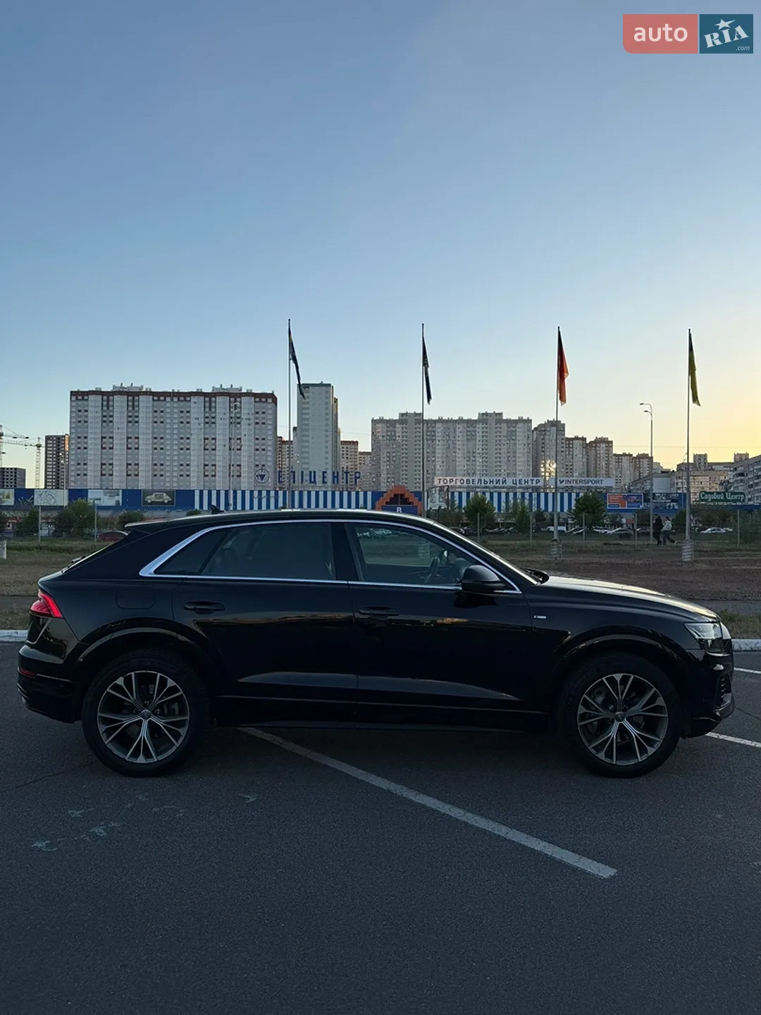 2020 Audi Q8 - мініатюра 11