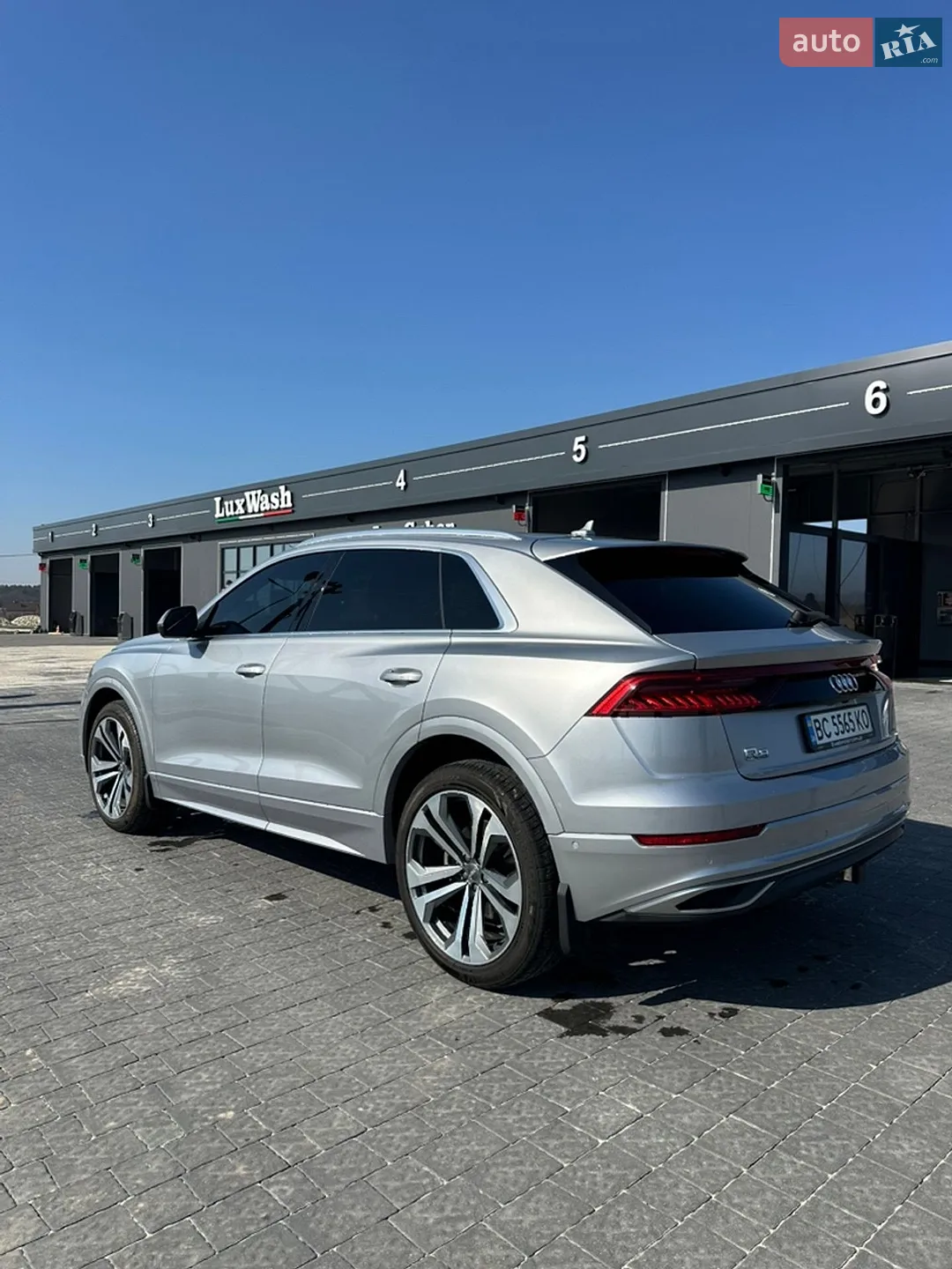 2019 Audi Q8 - мініатюра 4