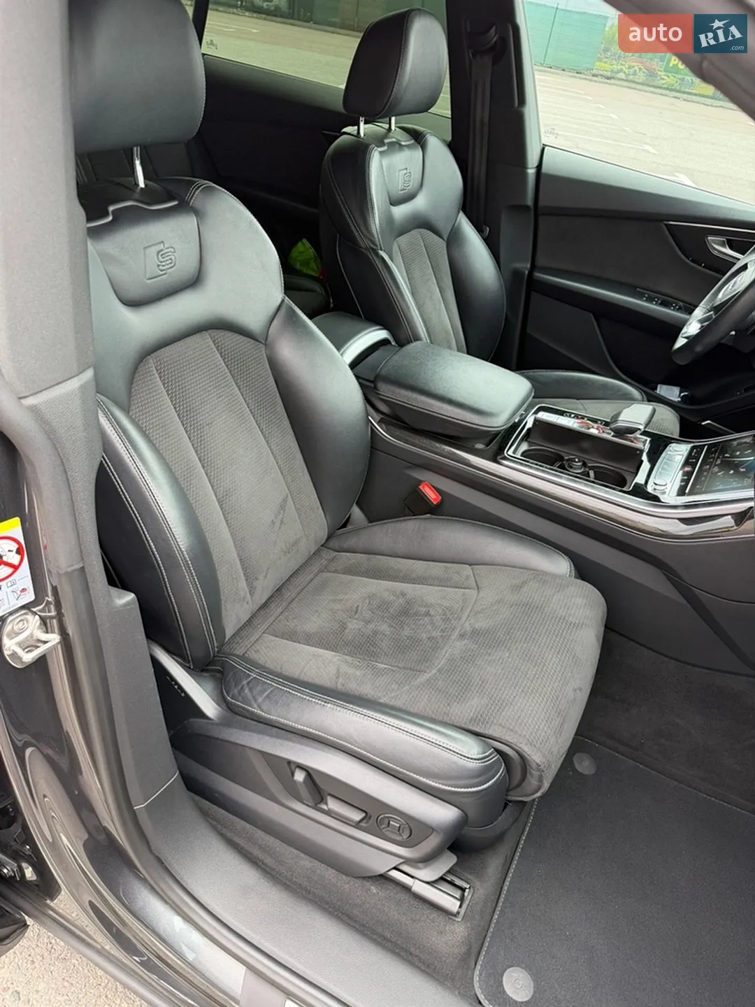 2019 Audi Q8 - мініатюра 11