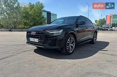 Позашляховик / Кросовер Audi Q8 2019 в Києві