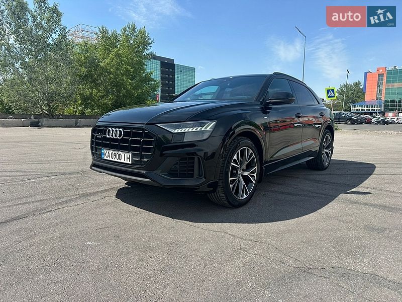 2019 Audi Q8, VIN WAUZZZF15LD007540:plate — фото 1 (autoria)